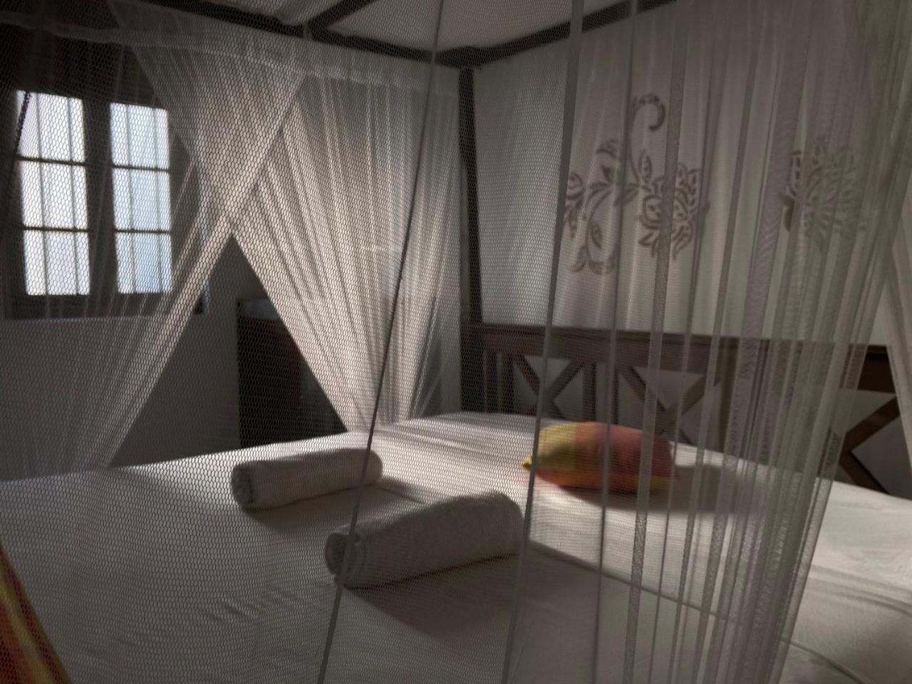 Lagoon Boutique Hotel Kanattegoda Extérieur photo